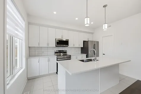 1406 Tulip Drive Kingston ON K7P 0S4