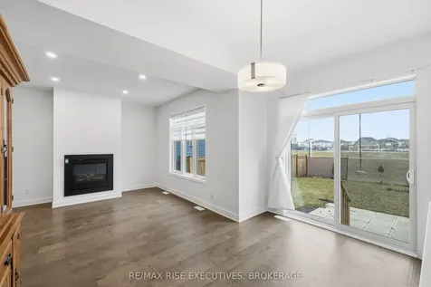 1406 Tulip Drive Kingston ON K7P 0S4