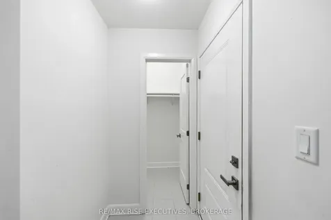 1406 Tulip Drive Kingston ON K7P 0S4