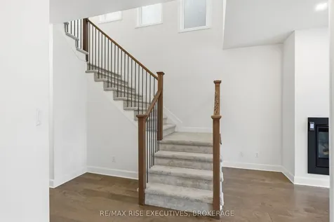 1406 Tulip Drive Kingston ON K7P 0S4