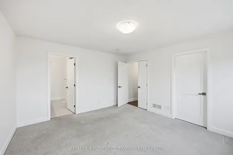 1406 Tulip Drive Kingston ON K7P 0S4