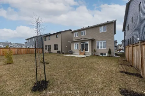 1406 Tulip Drive Kingston ON K7P 0S4