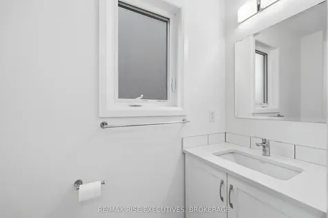1406 Tulip Drive Kingston ON K7P 0S4