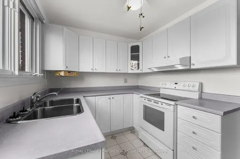 19 Algonquin Street Petawawa ON K8H 2B1