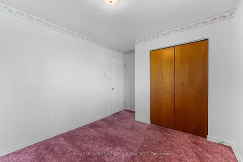 19 Algonquin Street Petawawa ON K8H 2B1