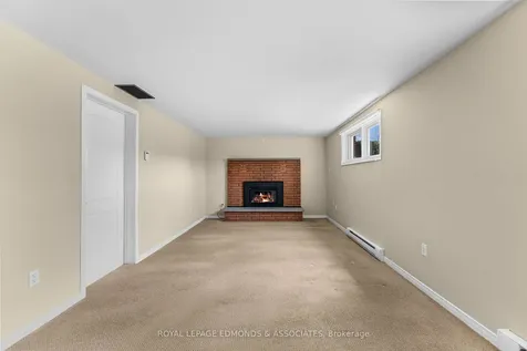 19 Algonquin Street Petawawa ON K8H 2B1