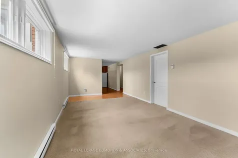 19 Algonquin Street Petawawa ON K8H 2B1