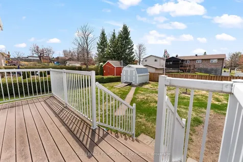 19 Algonquin Street Petawawa ON K8H 2B1