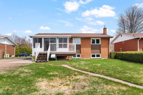 19 Algonquin Street Petawawa ON K8H 2B1