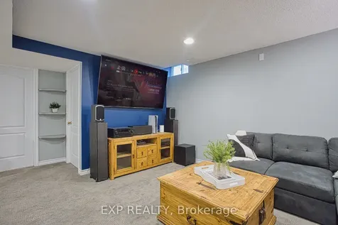 112 Laurendale Avenue Hamilton ON L0R 2H3