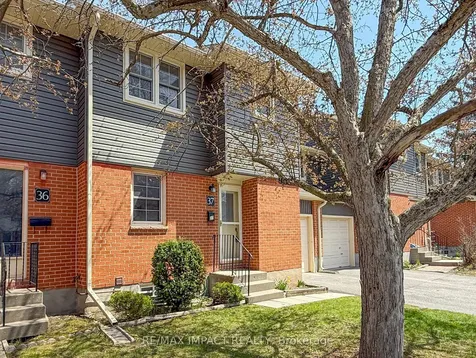 19 Macpherson Avenue Kingston ON K7M 6W4