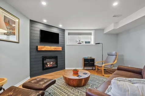 82 Dulmage Street Carleton Place ON K7C 0E6