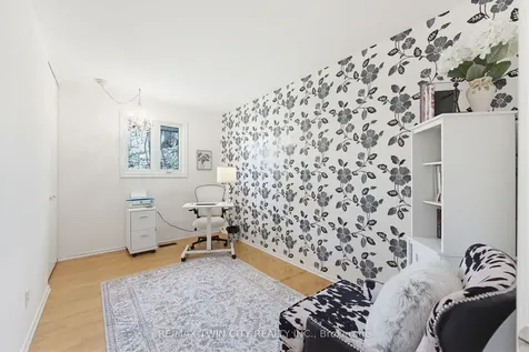 Avenue Cambridge ON N1S 2E5