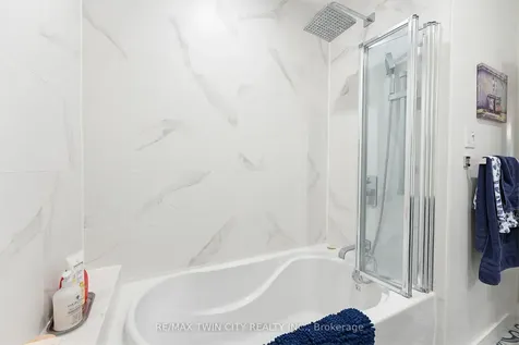 Avenue Cambridge ON N1S 2E5