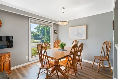 9 Fitzroy Lane St. Catharines ON L2M 6N6