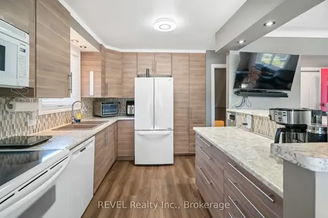 9 Fitzroy Lane St. Catharines ON L2M 6N6