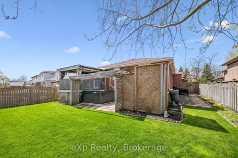 4 Peartree Crescent Guelph ON N1H 8K6