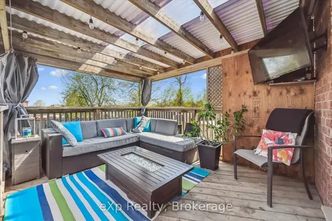 4 Peartree Crescent Guelph ON N1H 8K6