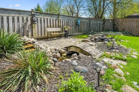 4 Peartree Crescent Guelph ON N1H 8K6