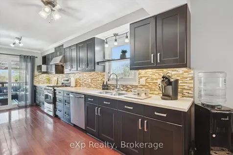 4 Peartree Crescent Guelph ON N1H 8K6