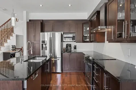 144 Battersea Crescent Kanata ON K2T 0C5