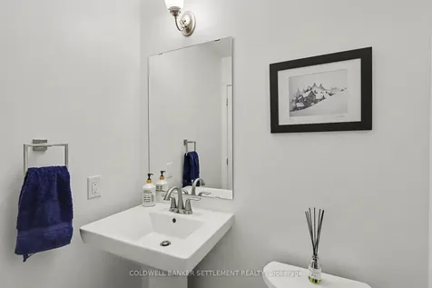144 Battersea Crescent Kanata ON K2T 0C5