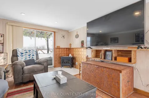 311 Dundas Street Quinte West ON K8V 1M1
