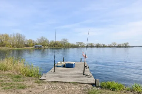 311 Dundas Street Quinte West ON K8V 1M1