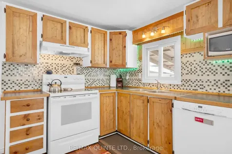 311 Dundas Street Quinte West ON K8V 1M1