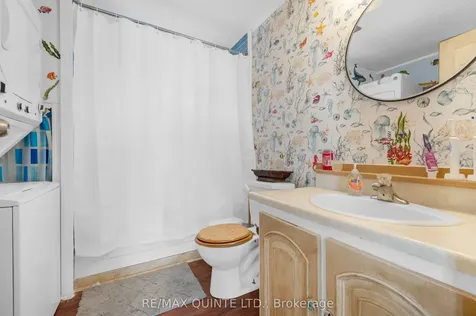 311 Dundas Street Quinte West ON K8V 1M1
