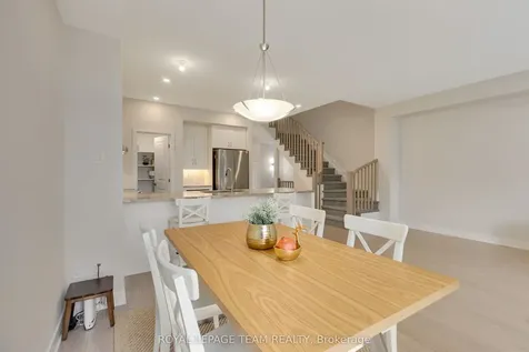 506 Cobra Crescent Kanata ON K2V 0T6