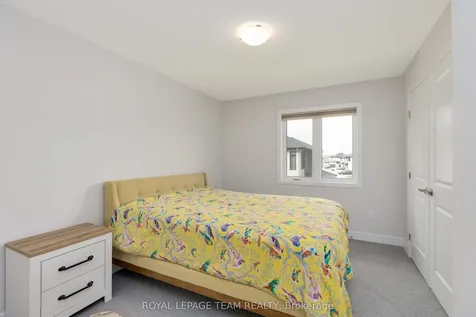 506 Cobra Crescent Kanata ON K2V 0T6