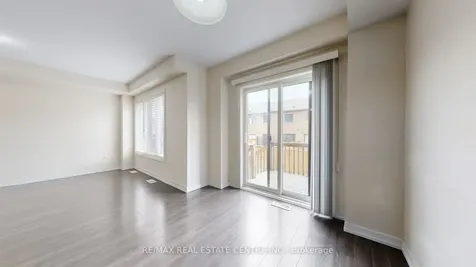80 Scarletwood Street Hamilton ON L8J 1X5