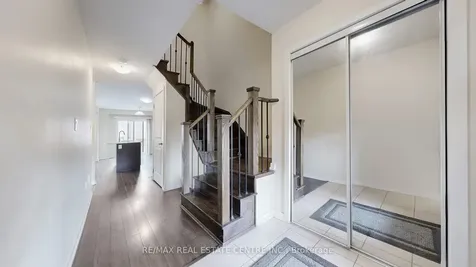 80 Scarletwood Street Hamilton ON L8J 1X5