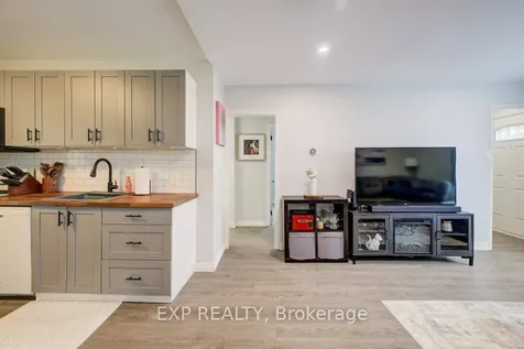 502 Britannia Avenue Hamilton ON L8H 1Z6