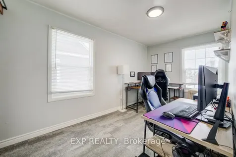 502 Britannia Avenue Hamilton ON L8H 1Z6