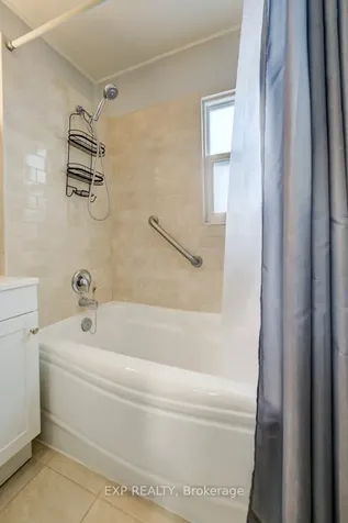 502 Britannia Avenue Hamilton ON L8H 1Z6