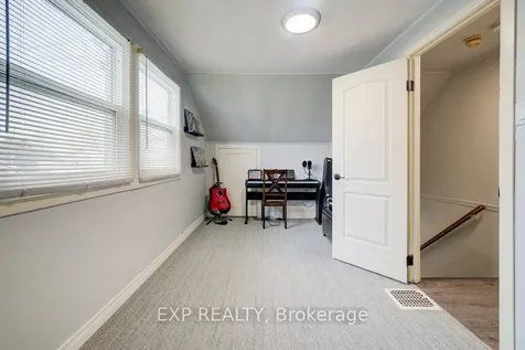 502 Britannia Avenue Hamilton ON L8H 1Z6