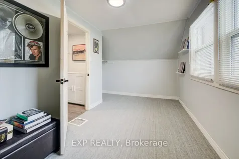 502 Britannia Avenue Hamilton ON L8H 1Z6