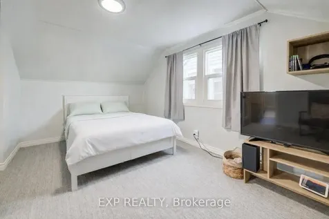 502 Britannia Avenue Hamilton ON L8H 1Z6