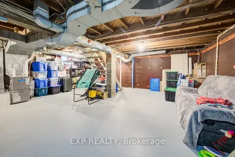 502 Britannia Avenue Hamilton ON L8H 1Z6