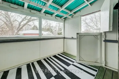 502 Britannia Avenue Hamilton ON L8H 1Z6