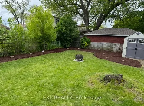 502 Britannia Avenue Hamilton ON L8H 1Z6