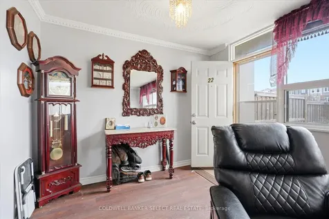 15 Albright Road Hamilton ON L8K 5J2