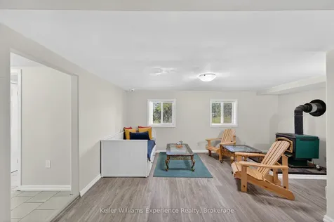 1236 Golden Beach Road Bracebridge ON P1L 1W8
