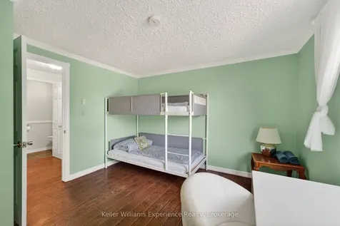 1236 Golden Beach Road Bracebridge ON P1L 1W8