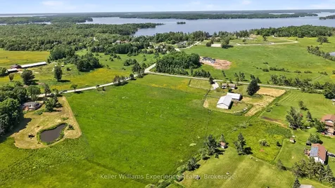 1236 Golden Beach Road Bracebridge ON P1L 1W8