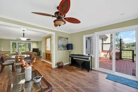 1236 Golden Beach Road Bracebridge ON P1L 1W8
