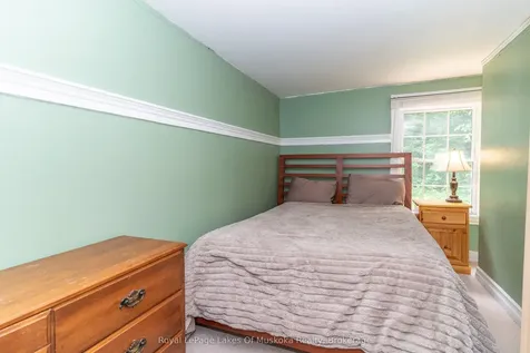 1136 Springdale Shores Private Bracebridge ON P1L 1W9