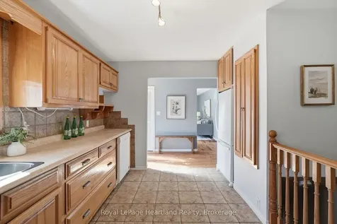 476 Carling Terrace North Huron ON N0G 2W0